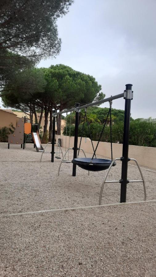 Studio Climatise Residence Odalys Nouvelle Box 5 G ,Saint Loup,Piscine ,Parking Prive Et Superette Agde Ngoại thất bức ảnh